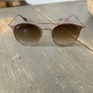 Ray Bans RB354, Perfect condition, Light brown frame, pink undertone